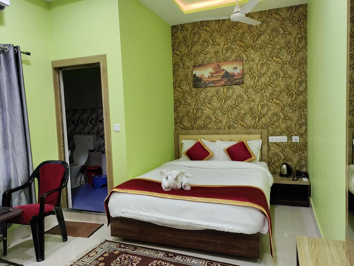Green Vista Resort Chalsa Exterior photo
