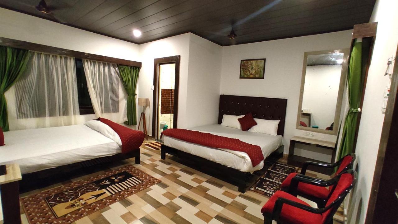 Green Vista Resort Chalsa Exterior photo