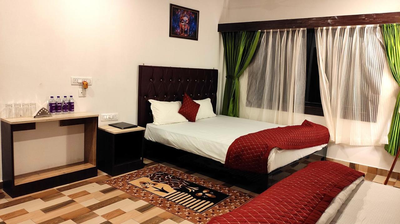 Green Vista Resort Chalsa Exterior photo